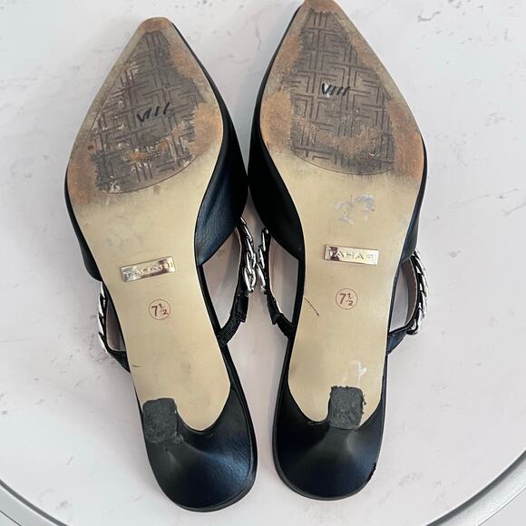 TAHARI WOMENS BLACK WITH SILVER CHAIN MULES LOWER HEEL SIZE 7 1/2 - Picture 7 of 12